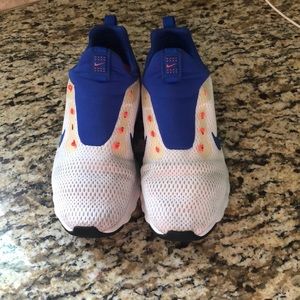 Blue pink and white nike shoes size 6 1/2